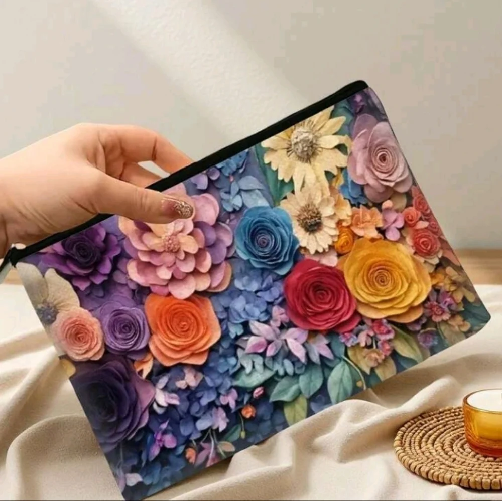 Boho Vintage Floral Printed Zipper Pouch Multicolor Roses Purse